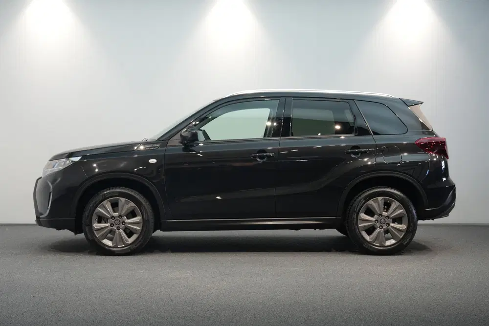 Suzuki Vitara 1.5 Hybrid Style NAVI CAMERA ADAP. uit 2025, foto 5
