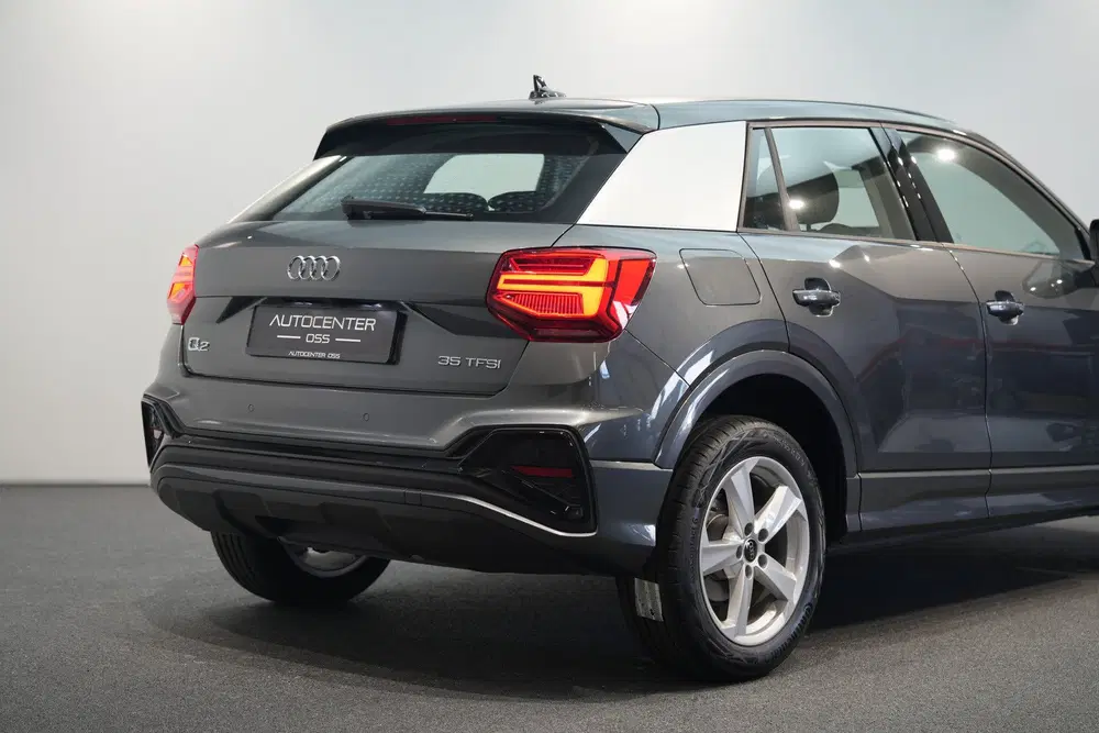 Audi Q2 35 TFSI S Edition VIR.COCKPIT 18" LMV CA uit 2026, foto 13
