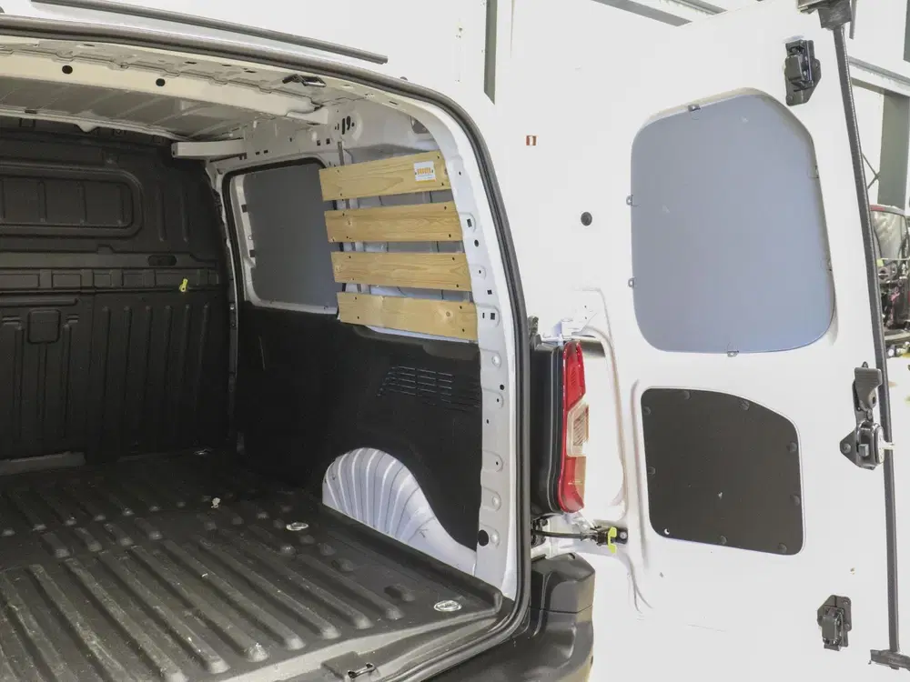Opel Combo 1.5D L1H1 Edition Airco Navigatie Trekhaak uit 2023, foto 11