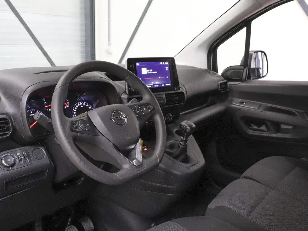 Opel Combo 1.5D L1H1 Edition Airco Navigatie Trekhaak uit 2023, foto 2