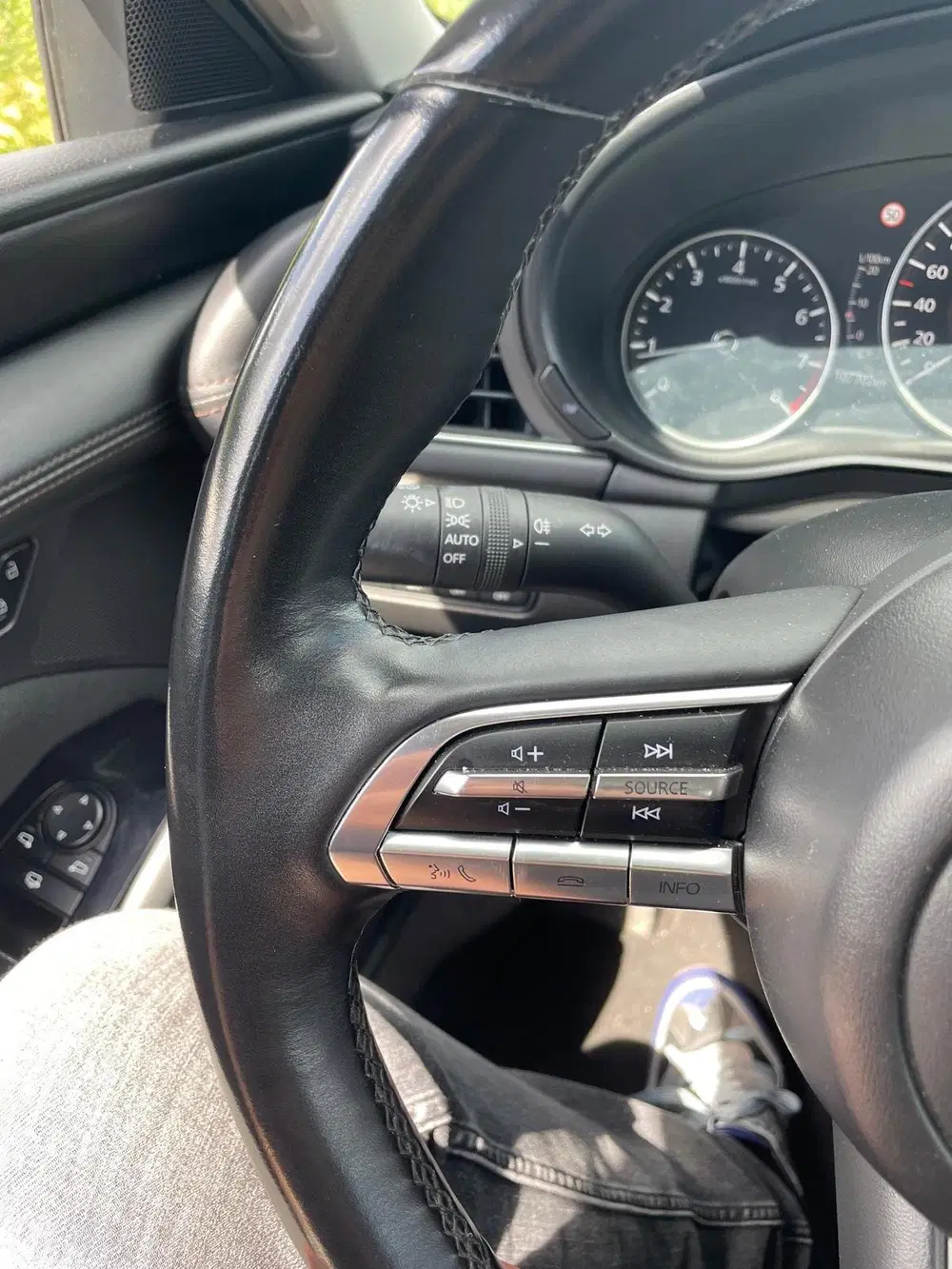 Mazda 3 2.0 e-SkyActiv-G M HYBRIDE SPORT HUD LED uit 2022, foto 10