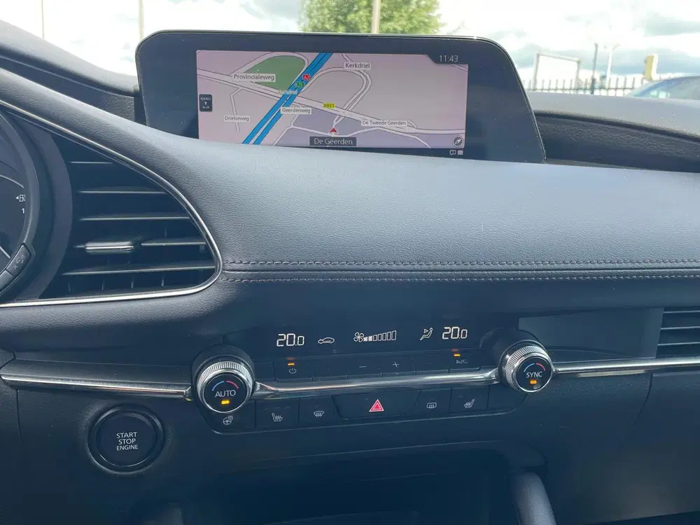 Mazda 3 2.0 e-SkyActiv-G M HYBRIDE SPORT HUD LED uit 2022, foto 13