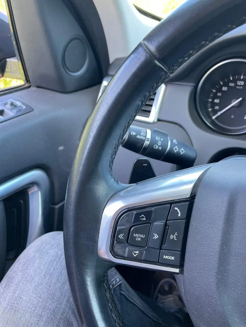 Land Rover Discovery Sport 2.0 TD4 SE BTW AUTO ECC NAVI uit 2019, foto 13