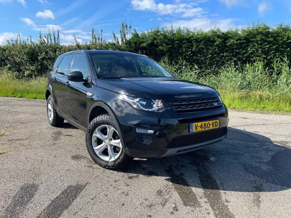 Land Rover Discovery Sport 2.0 TD4 SE BTW AUTO ECC NAVI uit 2019, foto 3