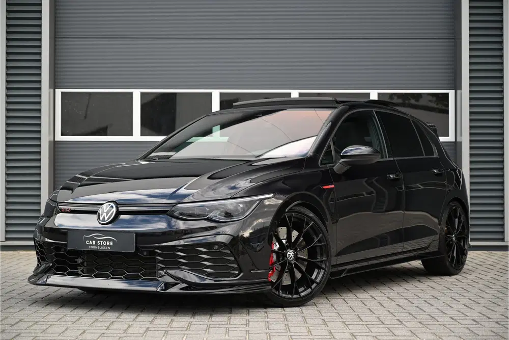 Volkswagen Golf 2.0 TSI GTI CLUBSPORT 300 PK uit 2021
