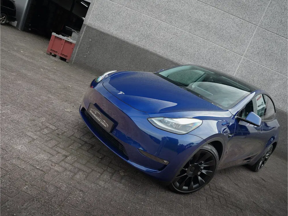 Tesla Model Y Long Range AWD 75 kWh uit 2024, foto 11