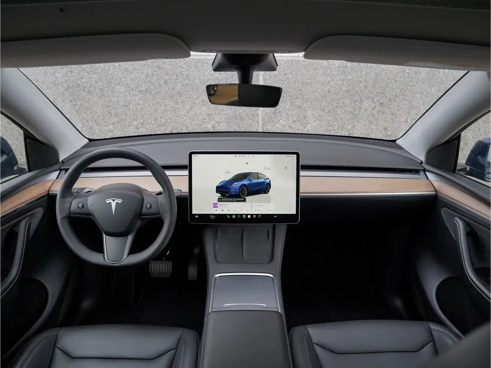 Tesla Model Y Long Range AWD 75 kWh uit 2024, foto 6