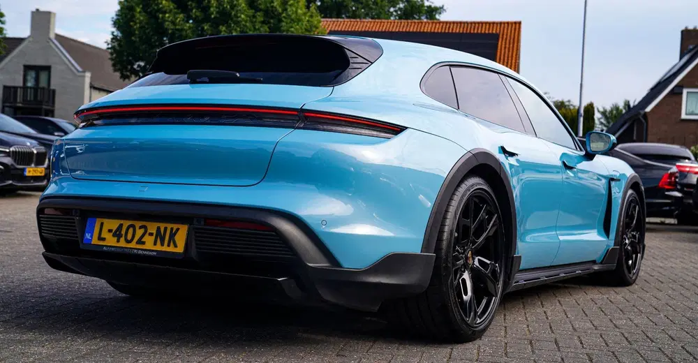 Porsche Taycan 4S 93 kWh uit 2021, foto 2