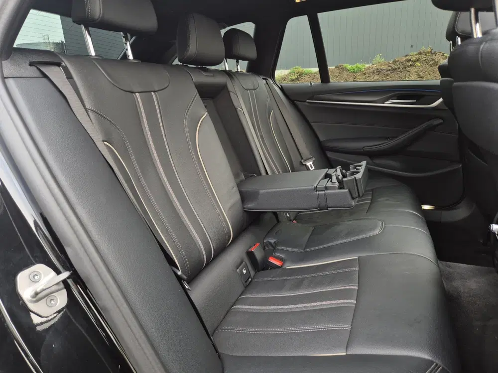 BMW 5-serie 5 Serie 530 e M-Sport Hybride Schuifdak uit 2022, foto 15