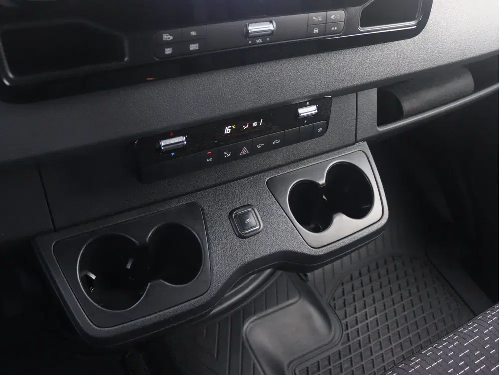Mercedes-Benz Sprinter 317 CDI L3H2 Pro uit 2024, foto 13