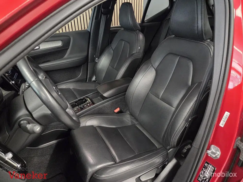 Volvo XC40 1.5 T4 Recharge Inscription Expression Fus uit 2021, foto 10