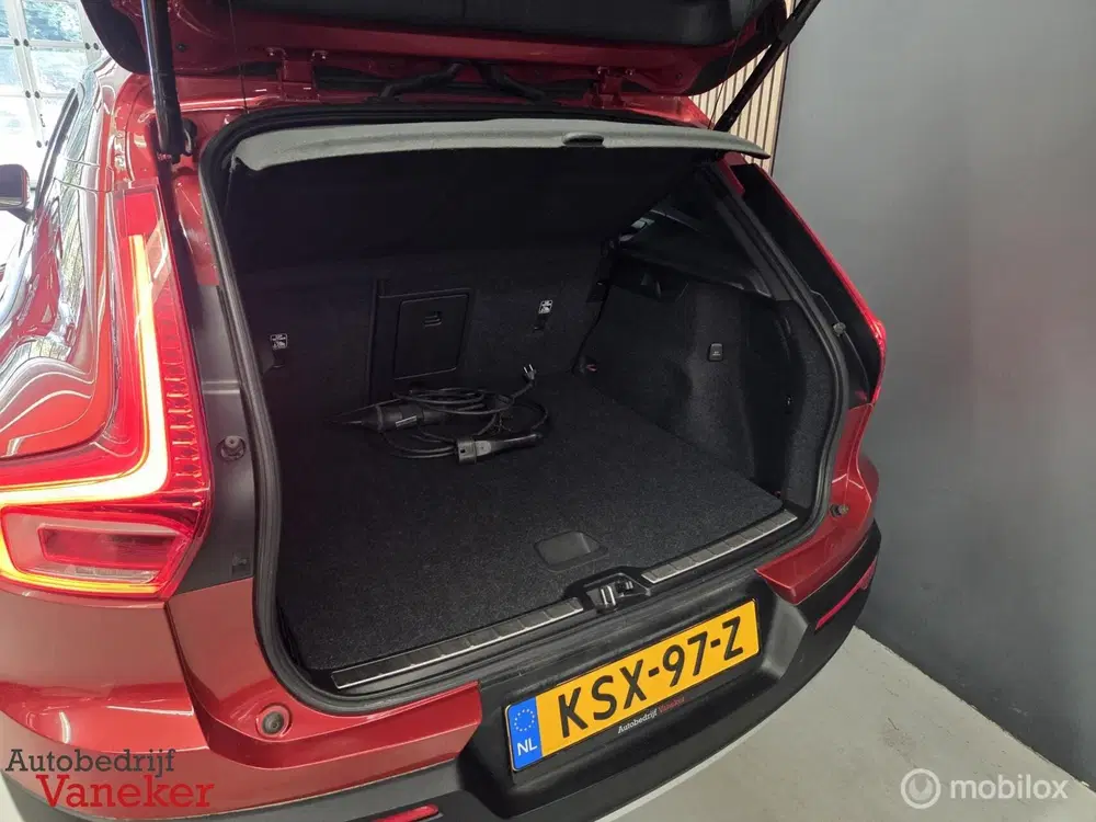 Volvo XC40 1.5 T4 Recharge Inscription Expression Fus uit 2021, foto 5