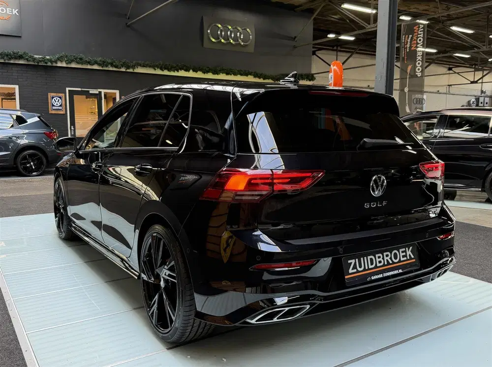 Volkswagen Golf 1.5 e TSI R-Line uit 2020, foto 12