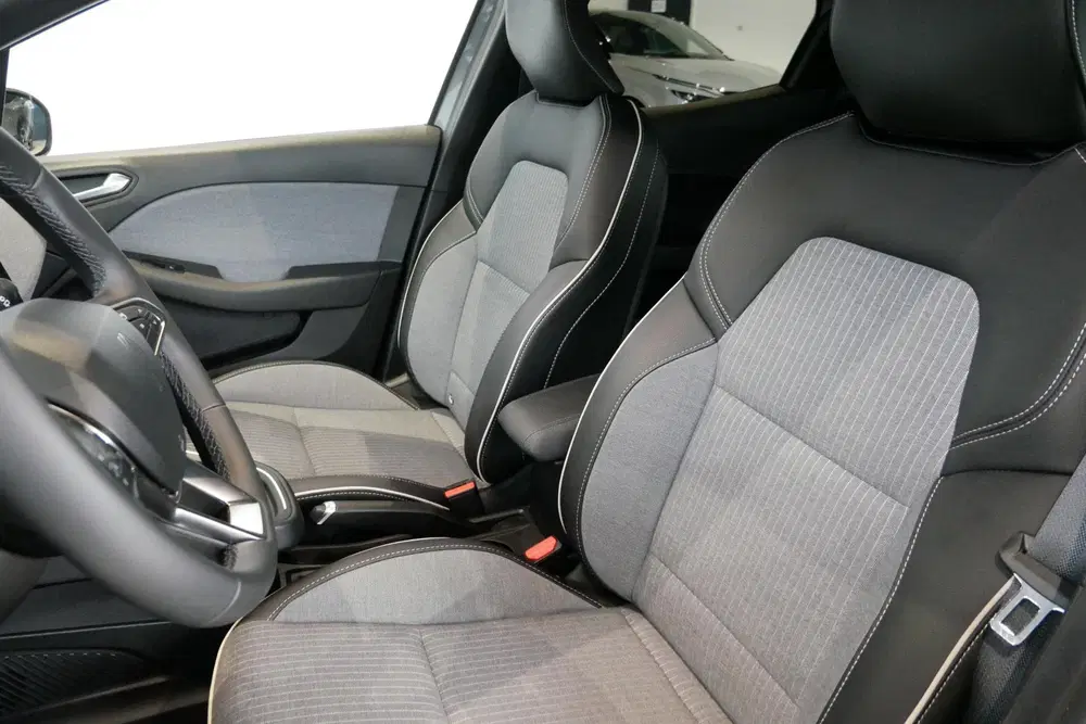 Renault Clio 1.6 E-Tech Full Hybrid 145 techno *Automaa uit 2025, foto 11
