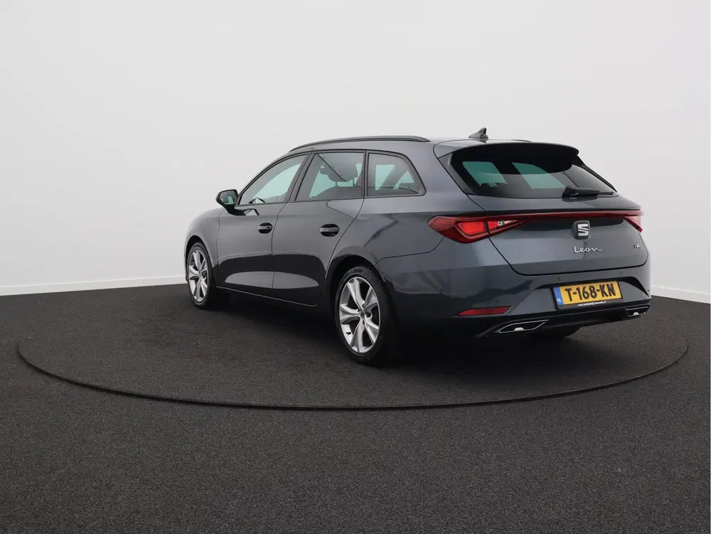 SEAT Leon 1.5 eTSI FR Business Intense uit 2023, foto 13
