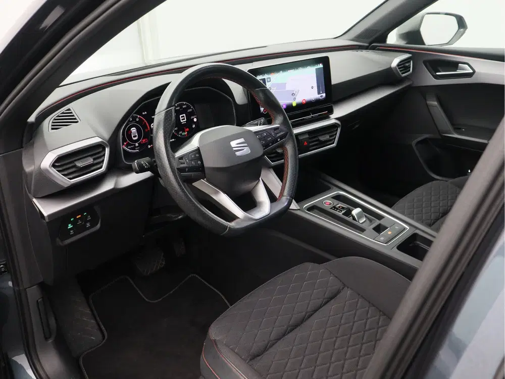 SEAT Leon 1.5 eTSI FR Business Intense uit 2023, foto 5