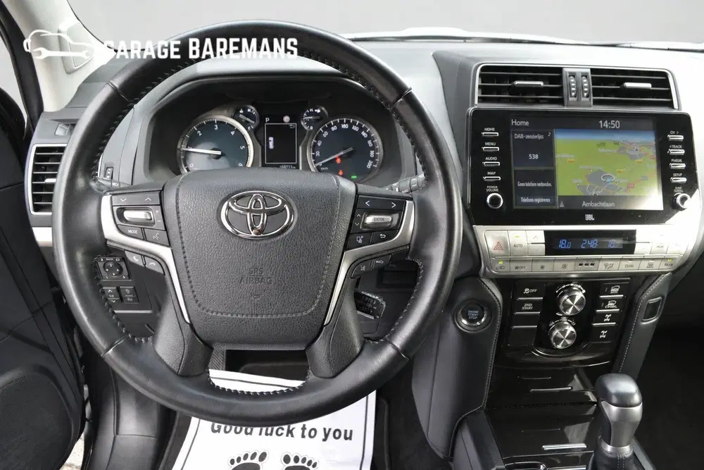 Toyota Land Cruiser 2.8 D-4D-F Black Edition Window Van uit 2022, foto 12