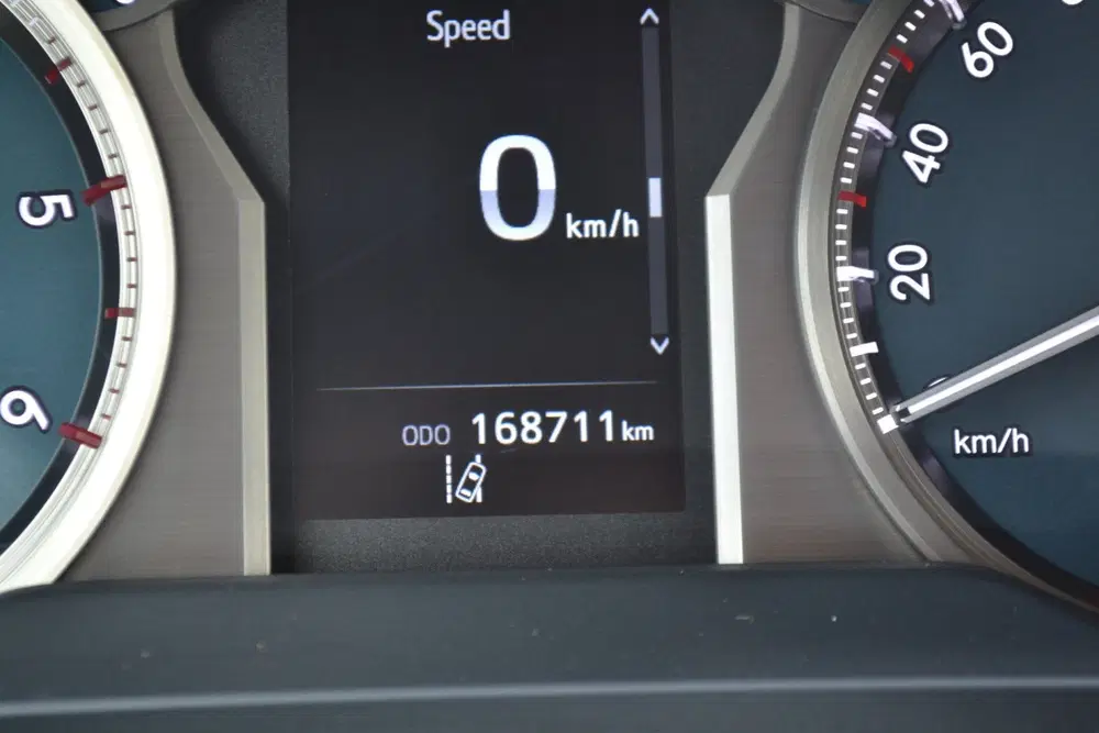 Toyota Land Cruiser 2.8 D-4D-F Black Edition Window Van uit 2022, foto 14