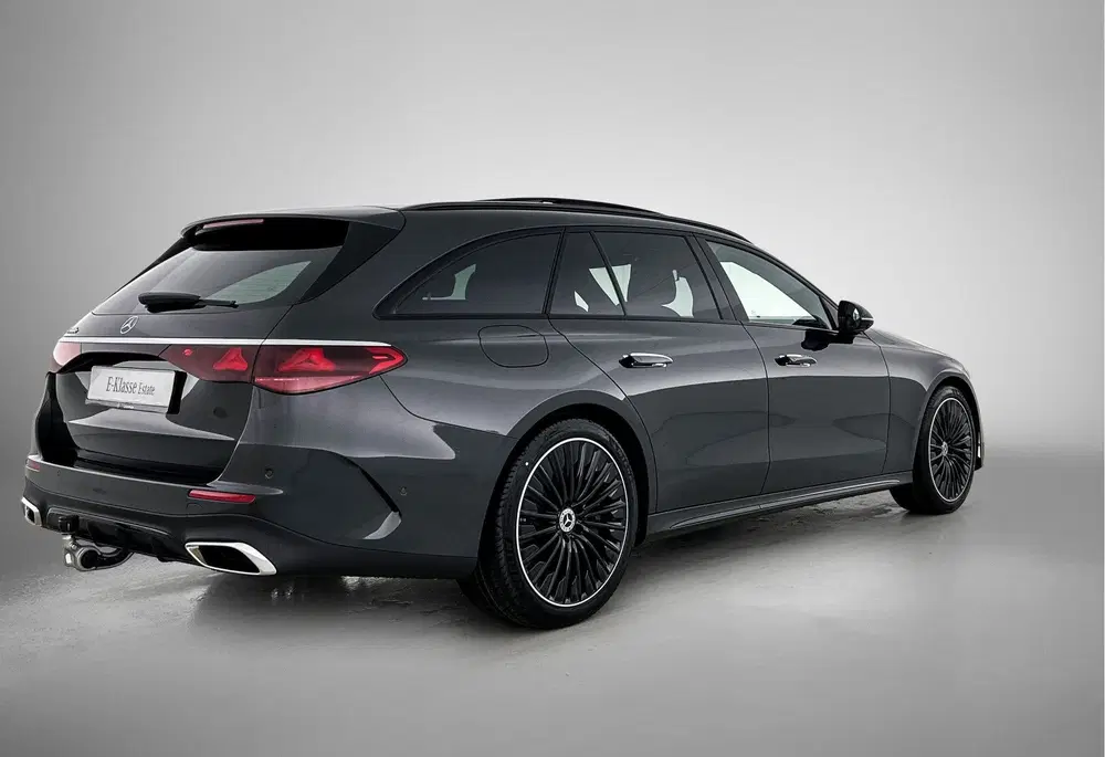 Mercedes-Benz E-Klasse 300 e Sport Edition uit 2026, foto 2