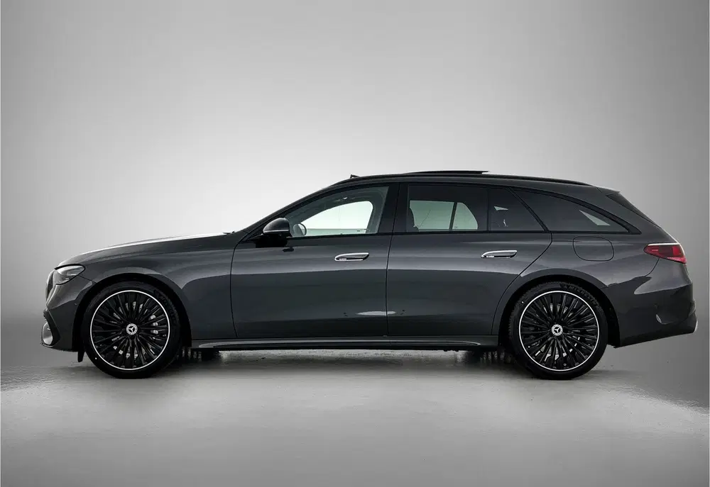 Mercedes-Benz E-Klasse 300 e Sport Edition uit 2026, foto 3