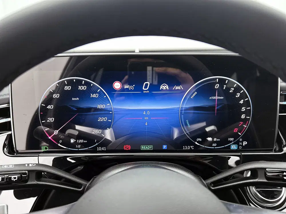 Mercedes-Benz E-Klasse 300 e Sport Edition uit 2026, foto 6