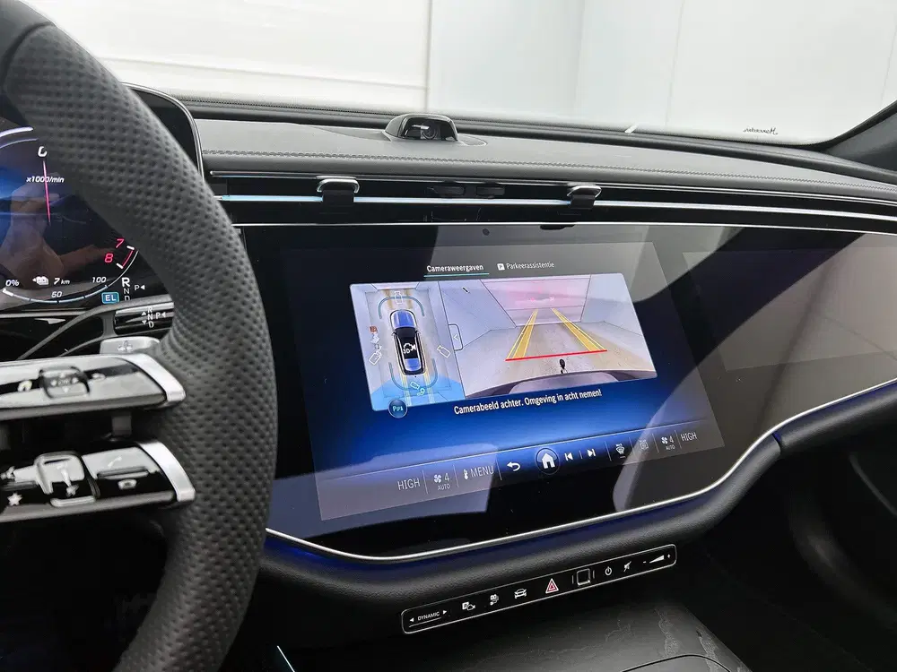 Mercedes-Benz E-Klasse 300 e Sport Edition uit 2026, foto 9