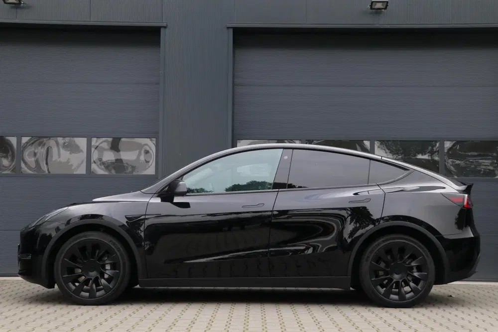 Tesla Model Y Long Range AWD 75 kWh 351PK Panodak 360Vie uit 2021, foto 6
