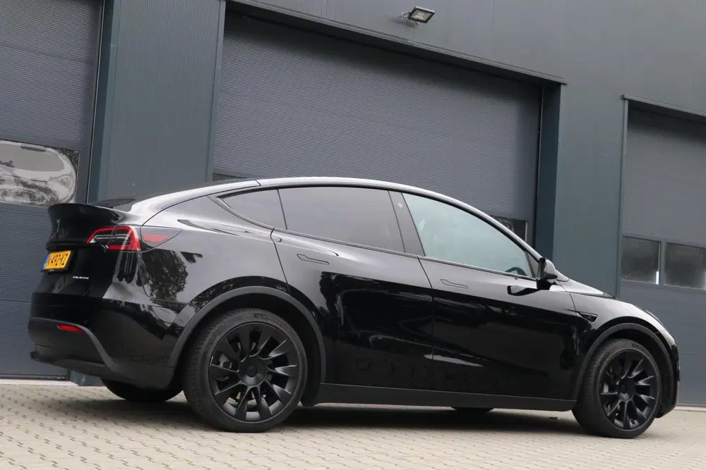 Tesla Model Y Long Range AWD 75 kWh 351PK Panodak 360Vie uit 2021, foto 8