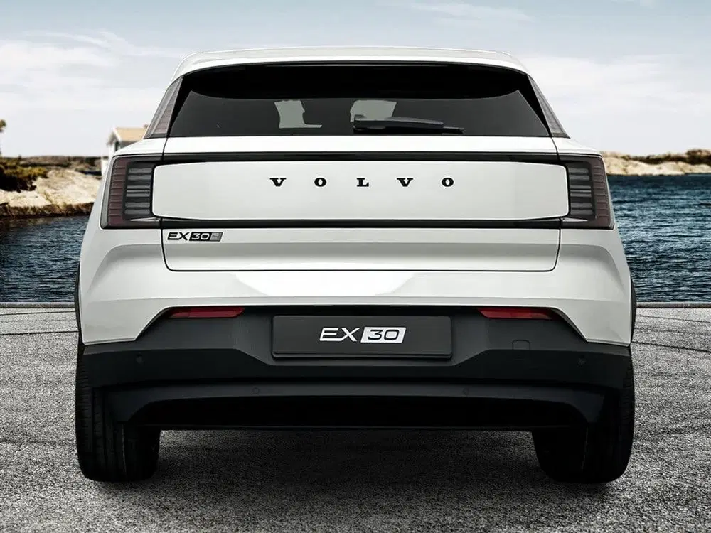 Volvo EX30 P5 Long Range Plus Black Edition Europa uit 2026, foto 6