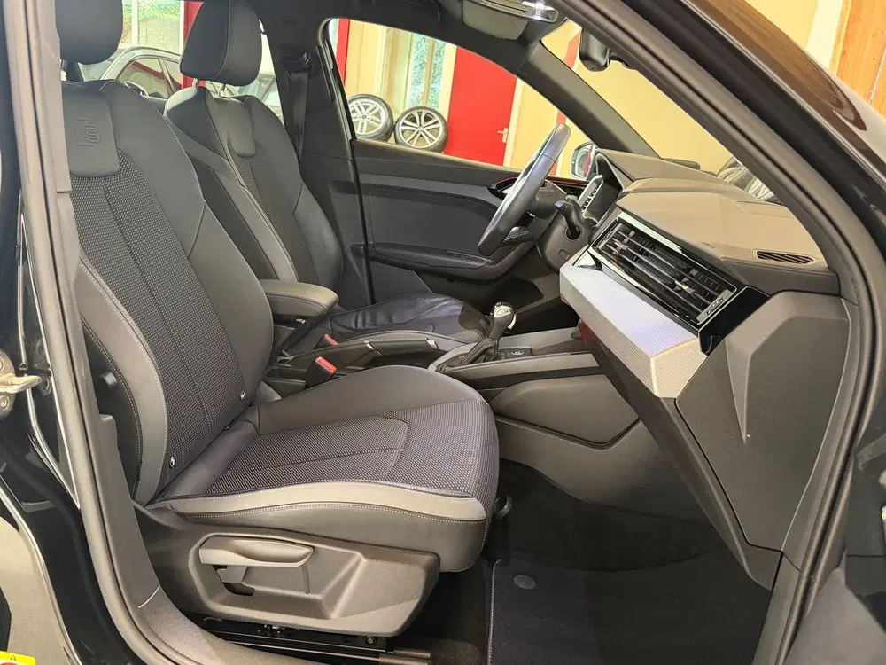 Audi A1 35 TFSI S edition Allstreet uit 2023, foto 15
