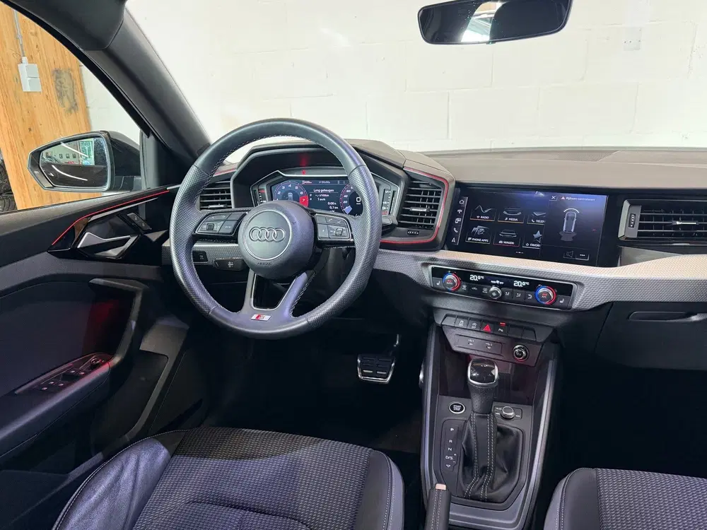 Audi A1 35 TFSI S edition Allstreet uit 2023, foto 4