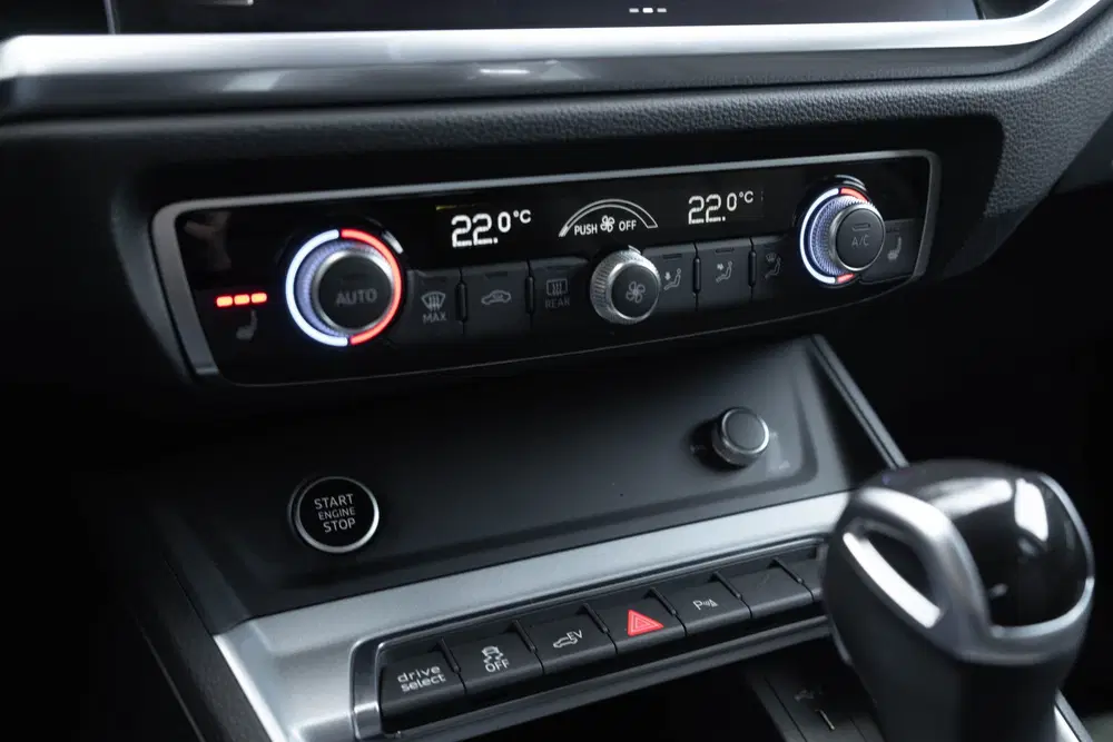 Audi Q3 45 TFSI e uit 2023, foto 11
