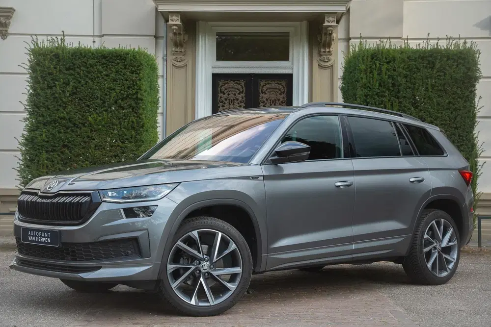 Skoda Kodiaq 1.5 TSI Sportline Business FACELIFT uit 2023