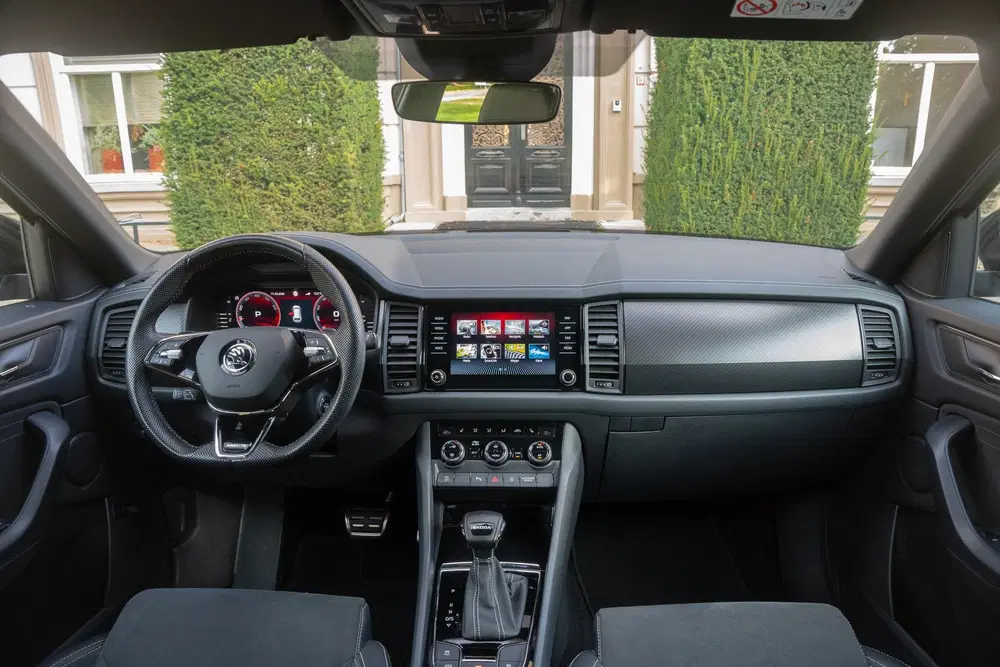 Skoda Kodiaq 1.5 TSI Sportline Business FACELIFT uit 2023, foto 3