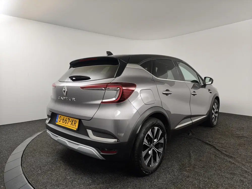 Renault Captur 1.6 E-Tech Full Hybrid 145 Techno uit 2023, foto 2