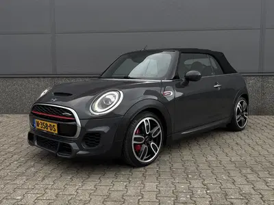 Mini Cabrio 2.0 John Cooper Works Chili uit 2019