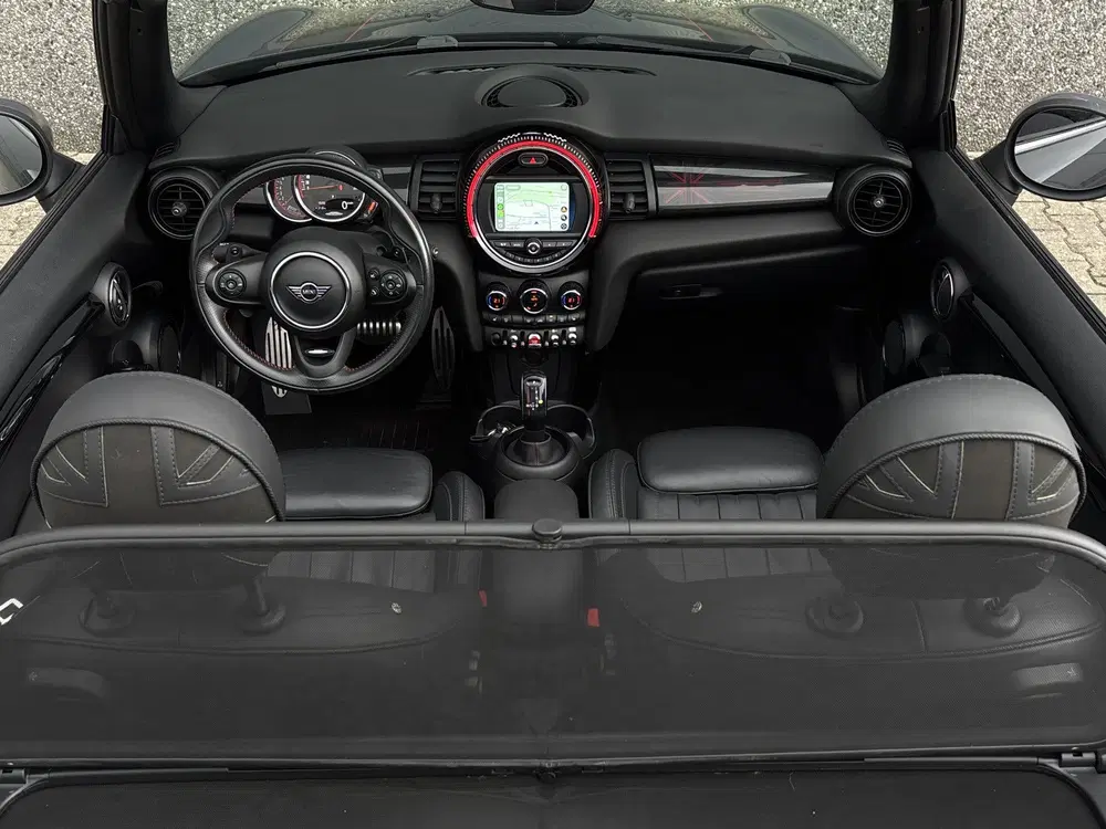 Mini Cabrio 2.0 John Cooper Works Chili uit 2019, foto 14