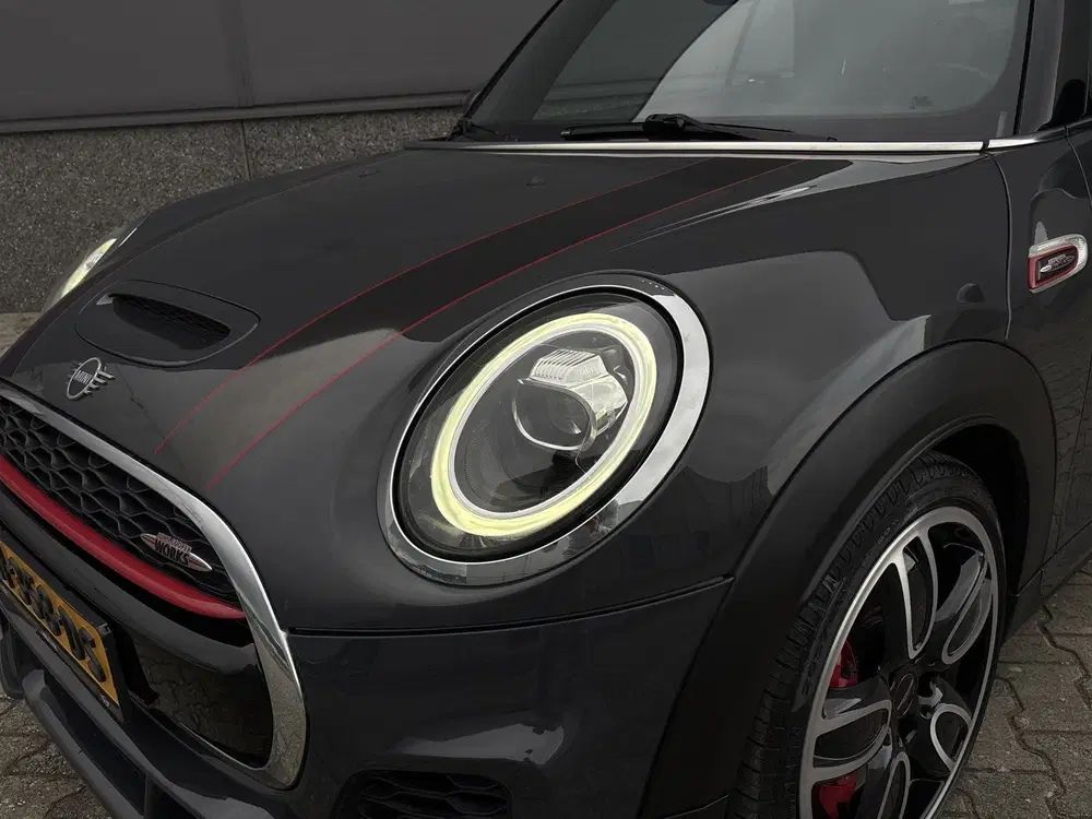 Mini Cabrio 2.0 John Cooper Works Chili uit 2019, foto 4