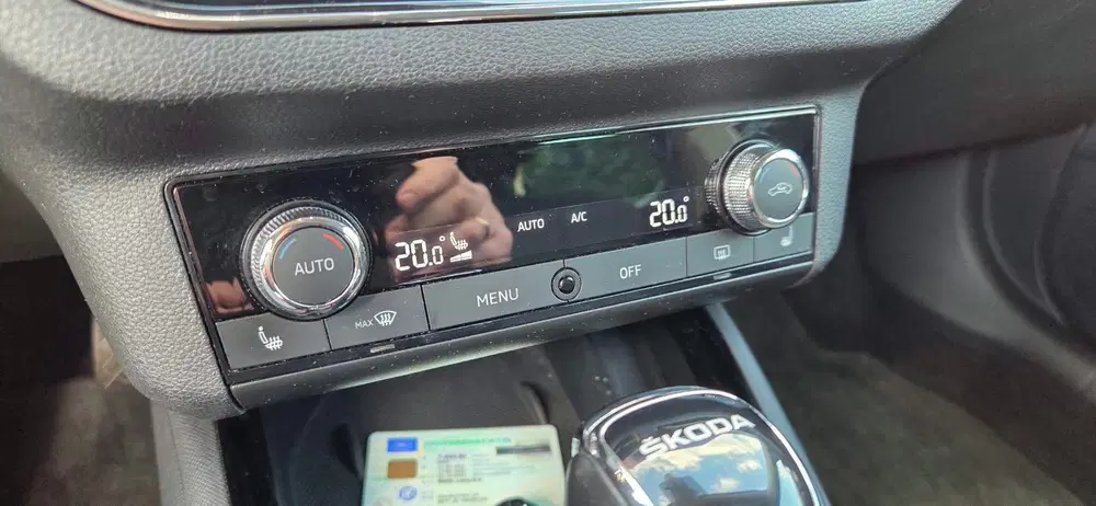 Skoda Kamiq 1.5 TSI ACT Sport AUTOMAAT uit 2021, foto 4