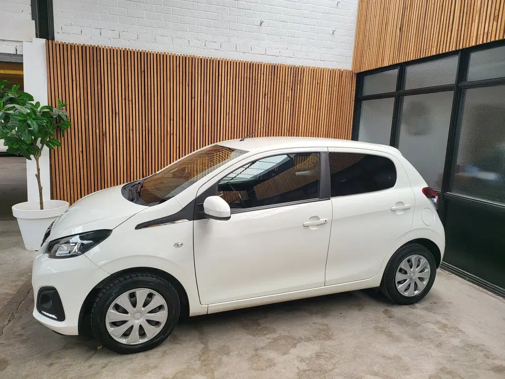 Peugeot 108 1.0 e-VTi Active uit 2019, foto 2