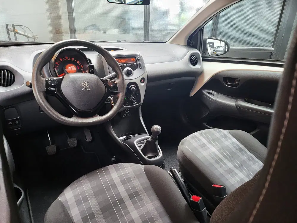 Peugeot 108 1.0 e-VTi Active uit 2019, foto 6
