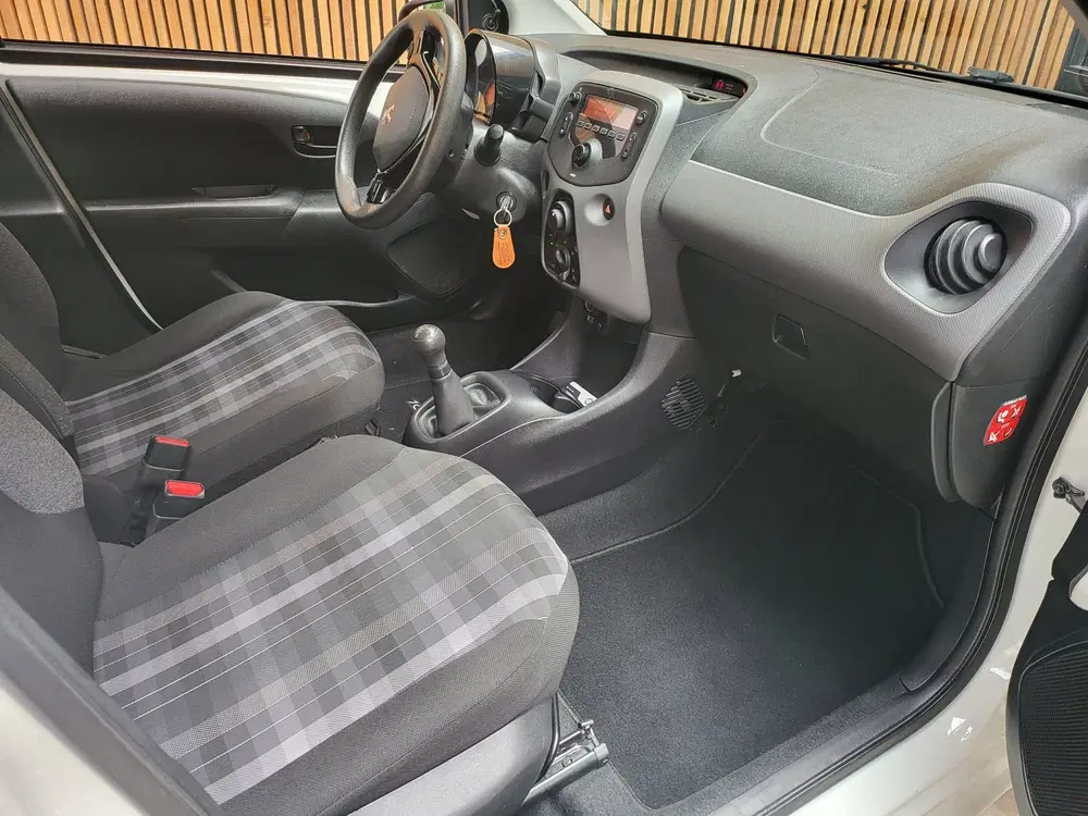 Peugeot 108 1.0 e-VTi Active uit 2019, foto 8