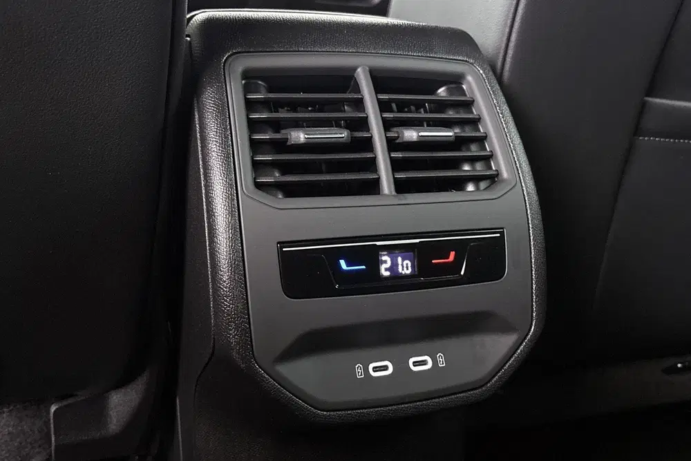 Cupra Leon 1.4 e-Hybrid Adrenaline Stuur-Stoelverwarm uit 2022, foto 12