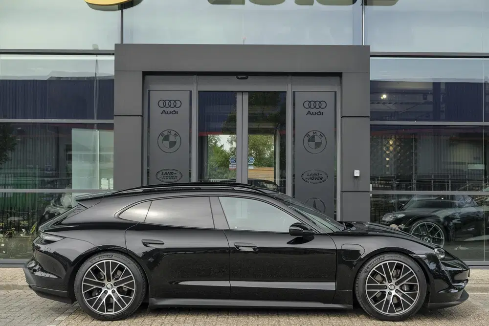 Porsche Taycan Sport Turismo 476pk Performance Plus 93kwh uit 2022, foto 6