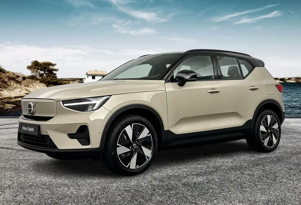 Volvo EX40 Extended Range Plus Dark Europa uit 2026, foto 2
