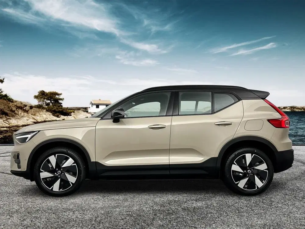 Volvo EX40 Extended Range Plus Dark Europa uit 2026, foto 8