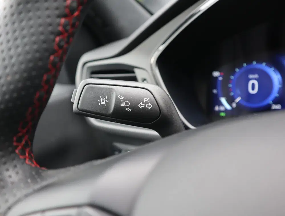 Ford Kuga 2.5 PHEV ST-Line X uit 2023, foto 10