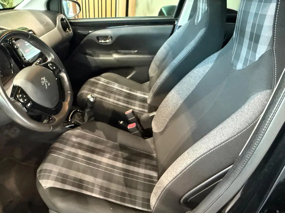 Peugeot 108 1.0 e-VTi Allure Camera Apple car play cru uit 2019, foto 15