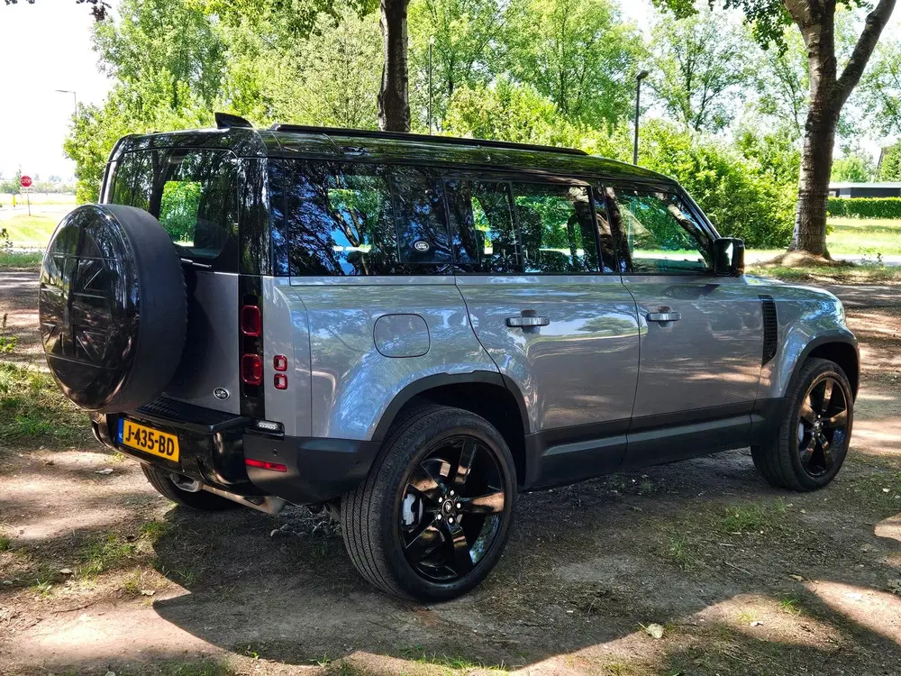 Land Rover Defender 3.0 P400 HSE uit 2020, foto 3