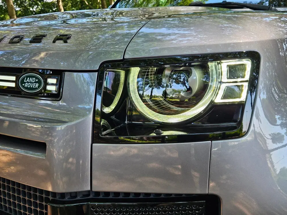 Land Rover Defender 3.0 P400 HSE uit 2020, foto 5